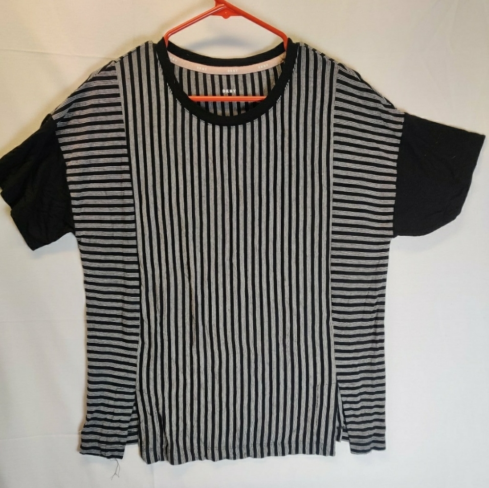 DKNY Men's Tee Shirt Sleeve Striped Multicolor  Comfort Casual Sz S